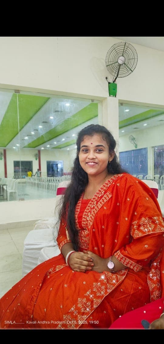 సిమ్లా శ్యామ్ సిల్క్ చీరలతో